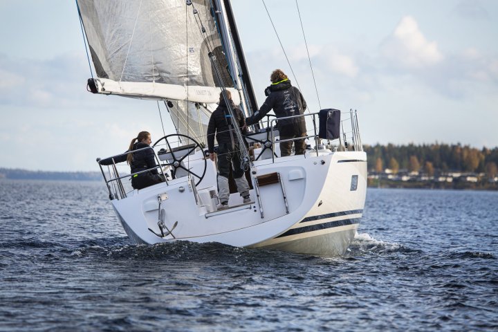 Linjett 39 Sailing