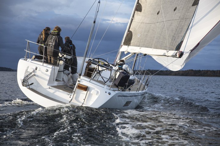 Linjett 39 Sailing