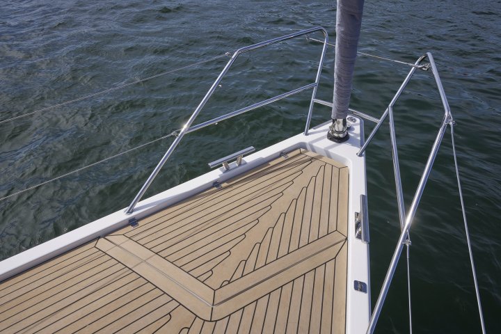 YACHT-Test Linjett-39
